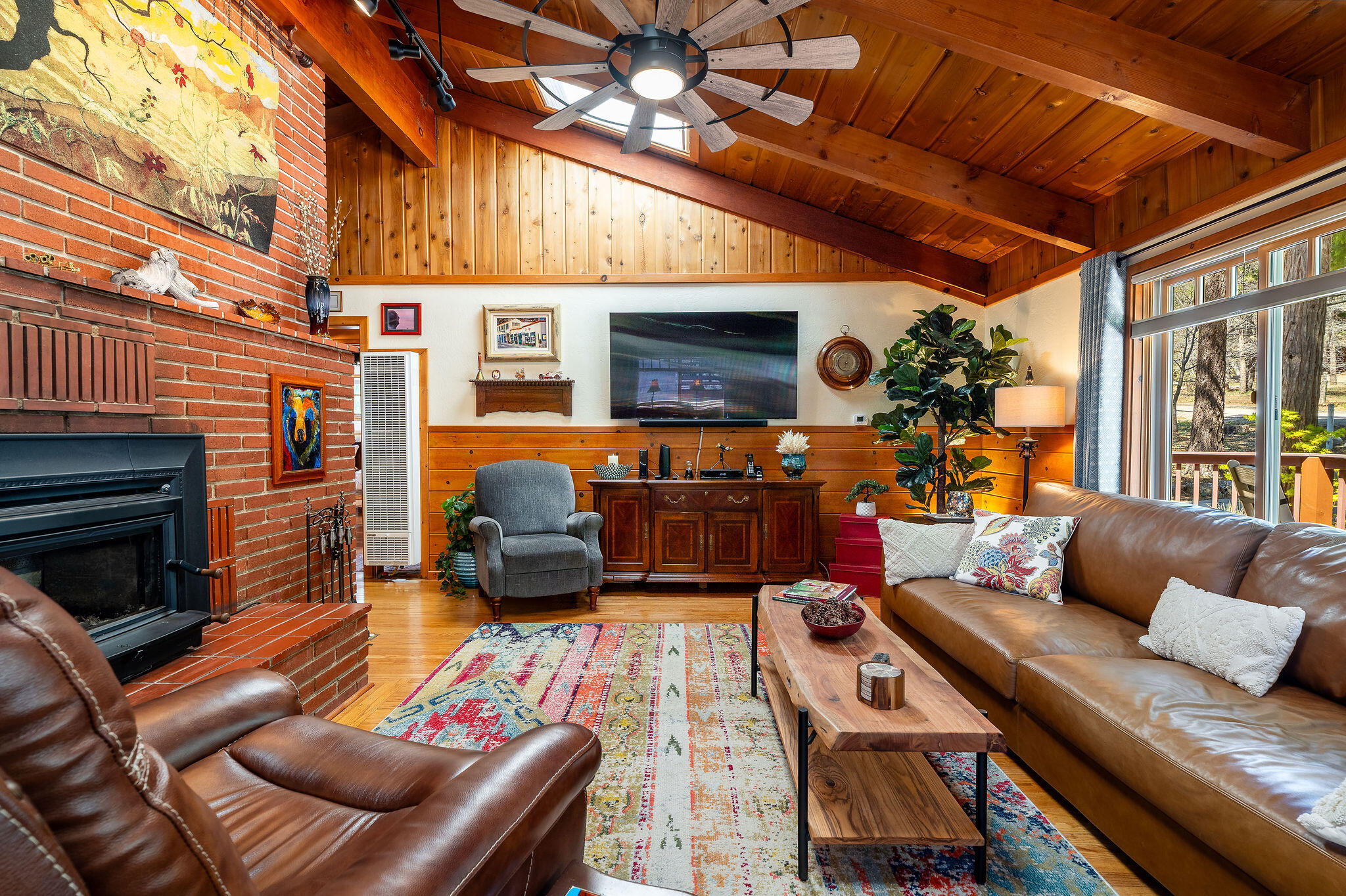 25445 Palomar Road Idyllwild, CA 92549 - Photo 11 of 55 25445PalomarRd-11
