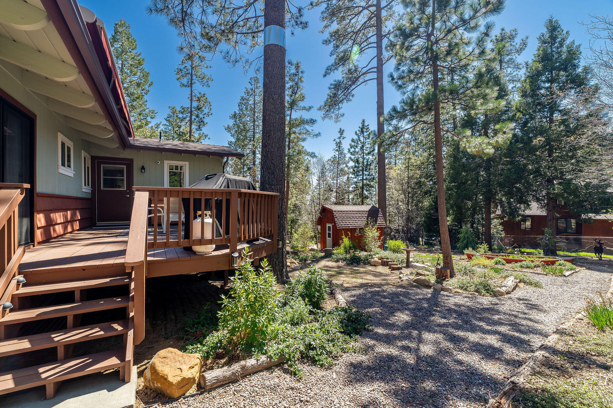25445 Palomar Road Idyllwild, CA 92549 - Photo 34 of 55 25445PalomarRd-37
