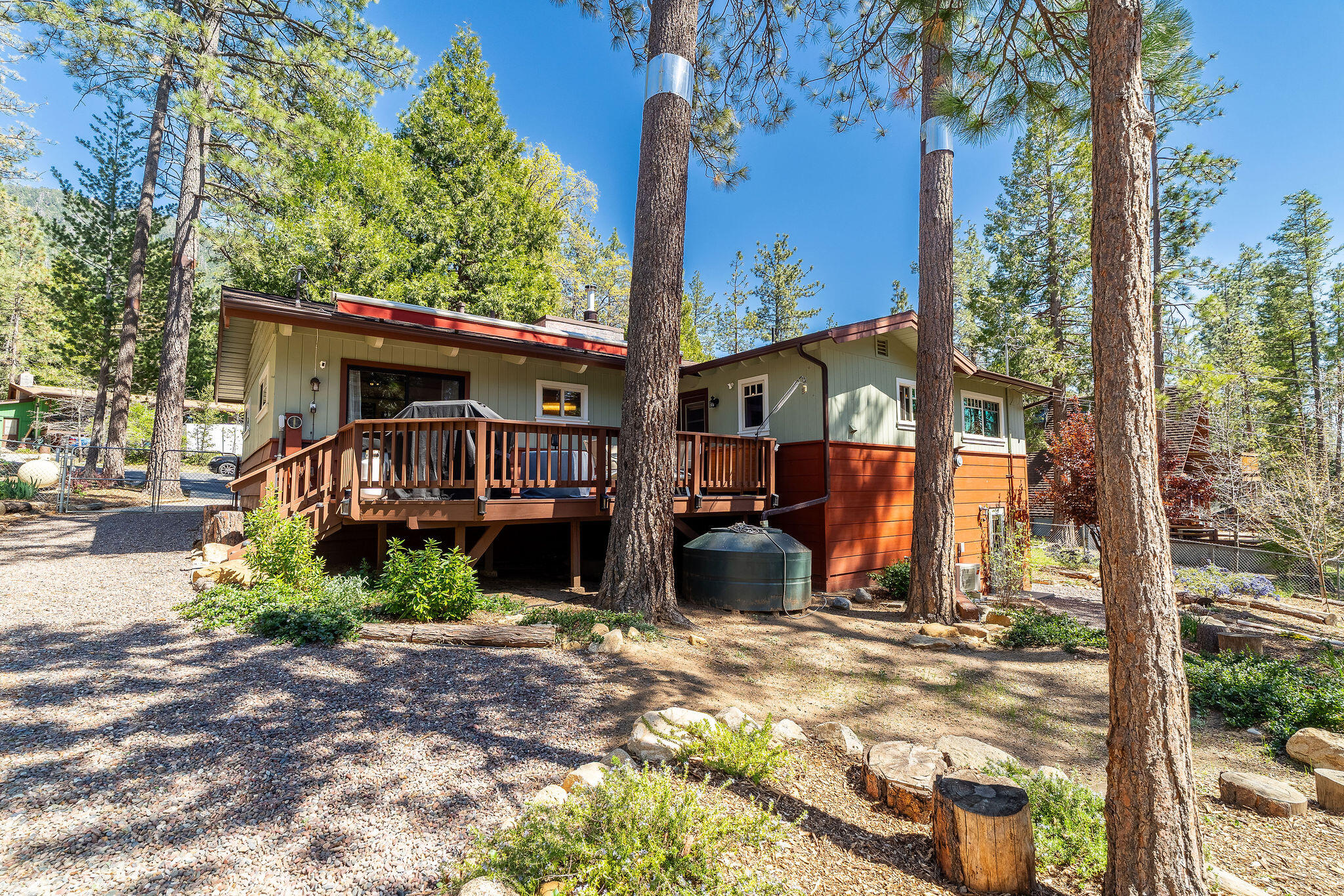 25445 Palomar Road Idyllwild, CA 92549 - Photo 35 of 55 25445PalomarRd-38