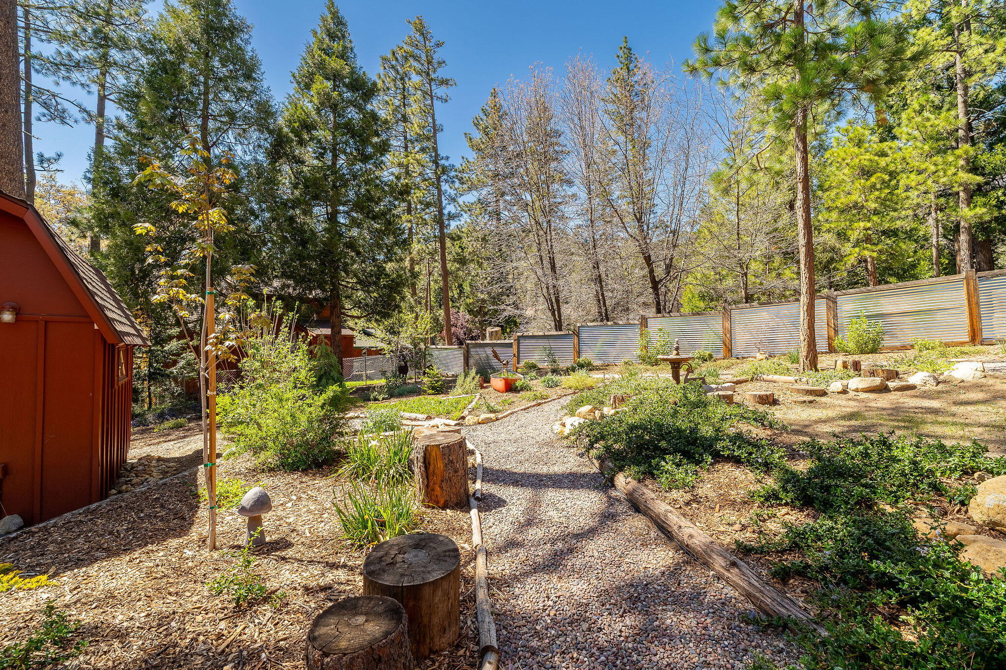 25445 Palomar Road Idyllwild, CA 92549 - Photo 40 of 55 25445PalomarRd-44