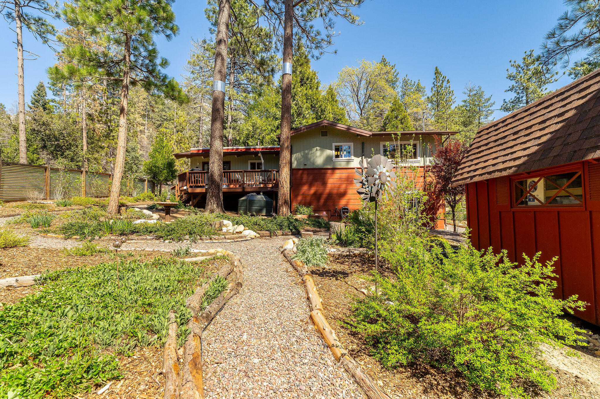 25445 Palomar Road Idyllwild, CA 92549 - Photo 41 of 55 25445PalomarRd-46