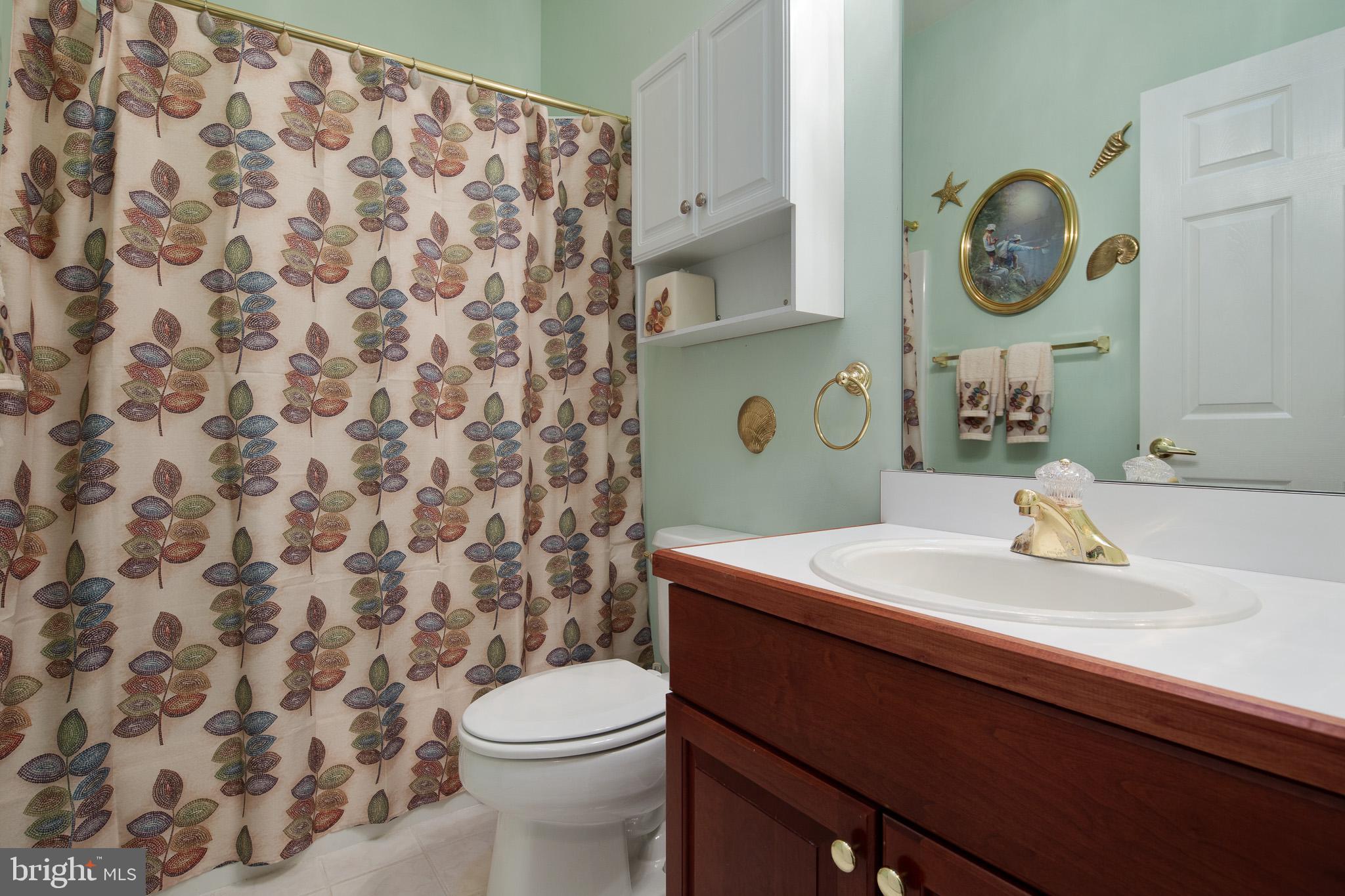 65 Quail Road Barnegat, NJ 08005 - Photo 23 of 34 2nd bathroom with shower/tub
