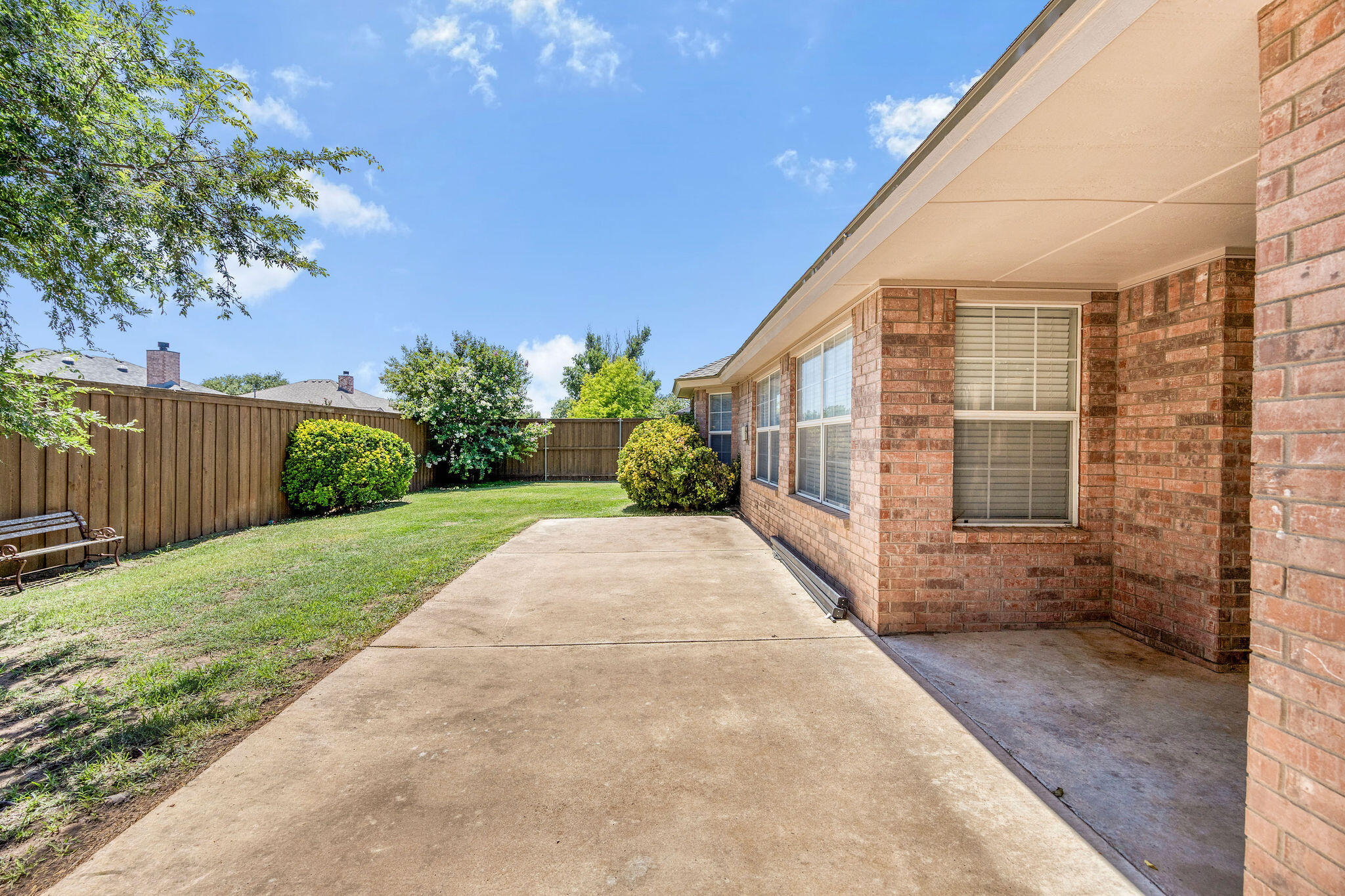 5811 90th Street Lubbock, TX 79424 - Photo 54 of 58 B66A0347_5