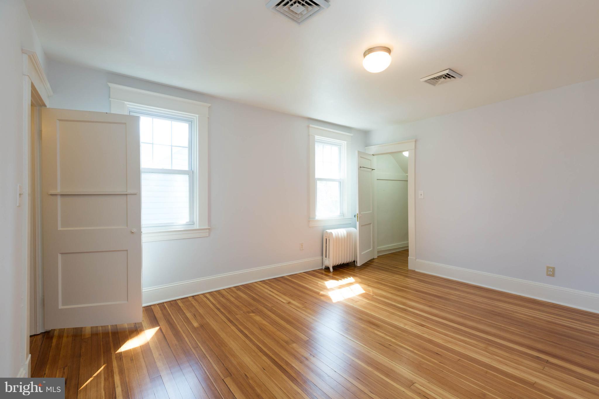 2219 Crest Road Baltimore, MD 21209 - Photo 17 of 30 Large closets in all bedrooms!