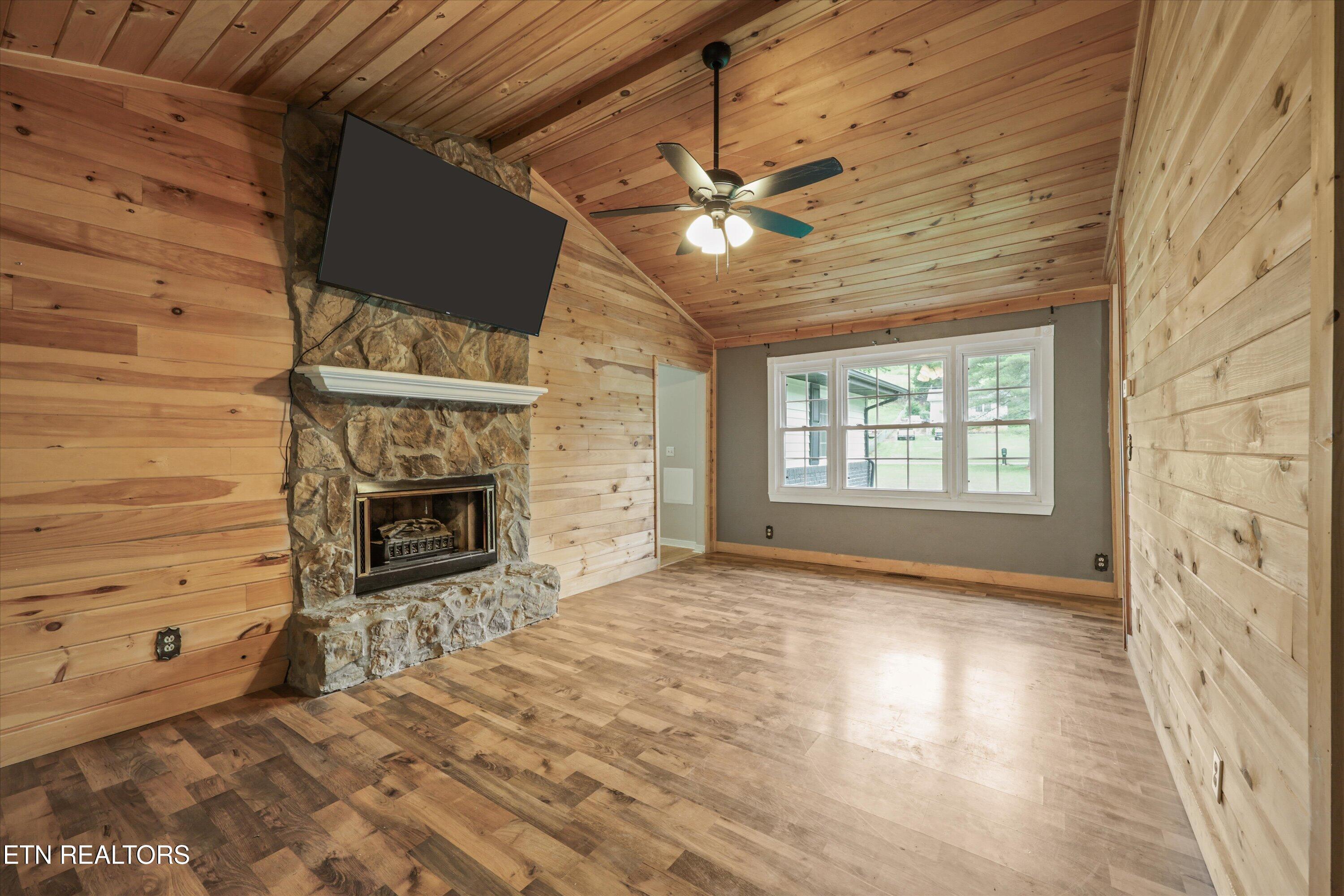 7509 Rising Road Knoxville, TN 37924 - Photo 10 of 35 10-7509 Rising Rd26