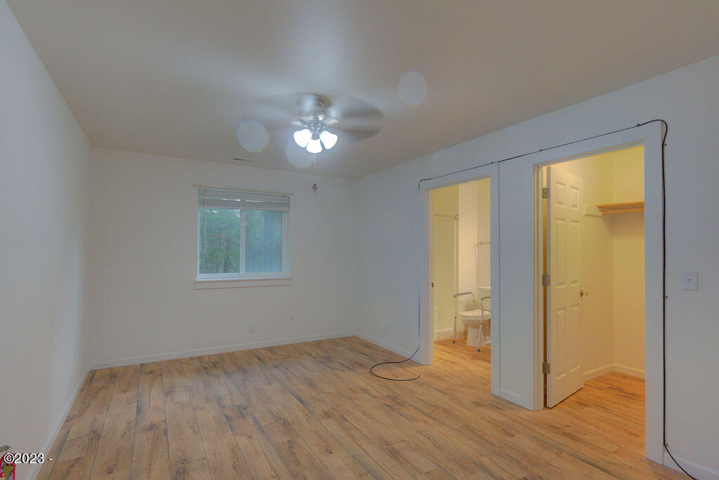 5235 Heceta Beach Road Florence, OR 97439 - Photo 7 of 25 _SFP5345_6_7_Interior2