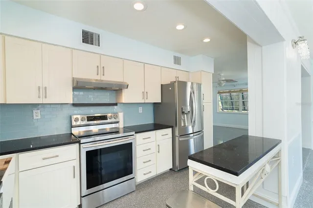 $879,000 | 2835 North Beach Road, Unit A, Englewood, FL 34223