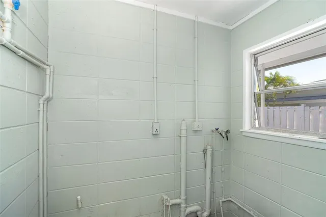 $879,000 | 2835 North Beach Road, Unit A, Englewood, FL 34223