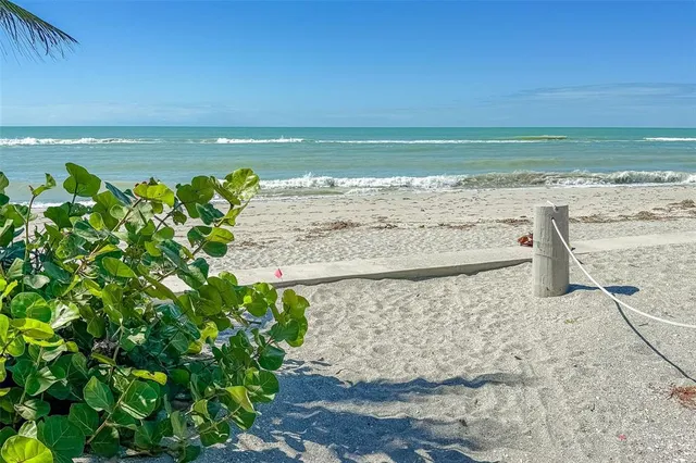 $879,000 | 2835 North Beach Road, Unit A, Englewood, FL 34223