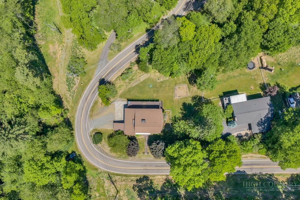 1065 Ravens Ridge Circle Boone, NC 28607 - Photo 48 of 50