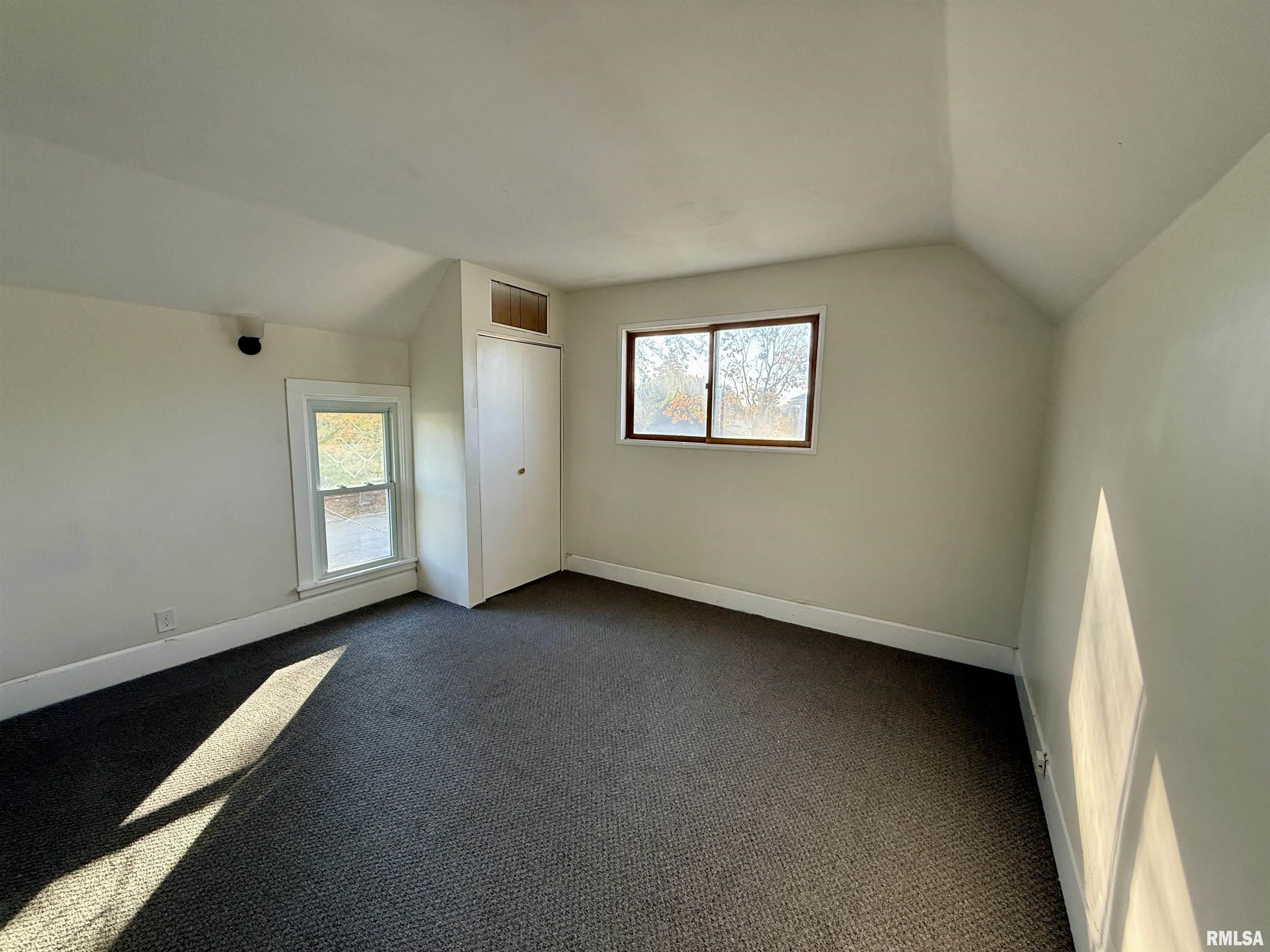 1150 Bateman Street Galesburg, IL 61401 - Photo 15 of 30