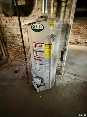 $119,900 | 1150 Bateman Street, Galesburg, IL 61401