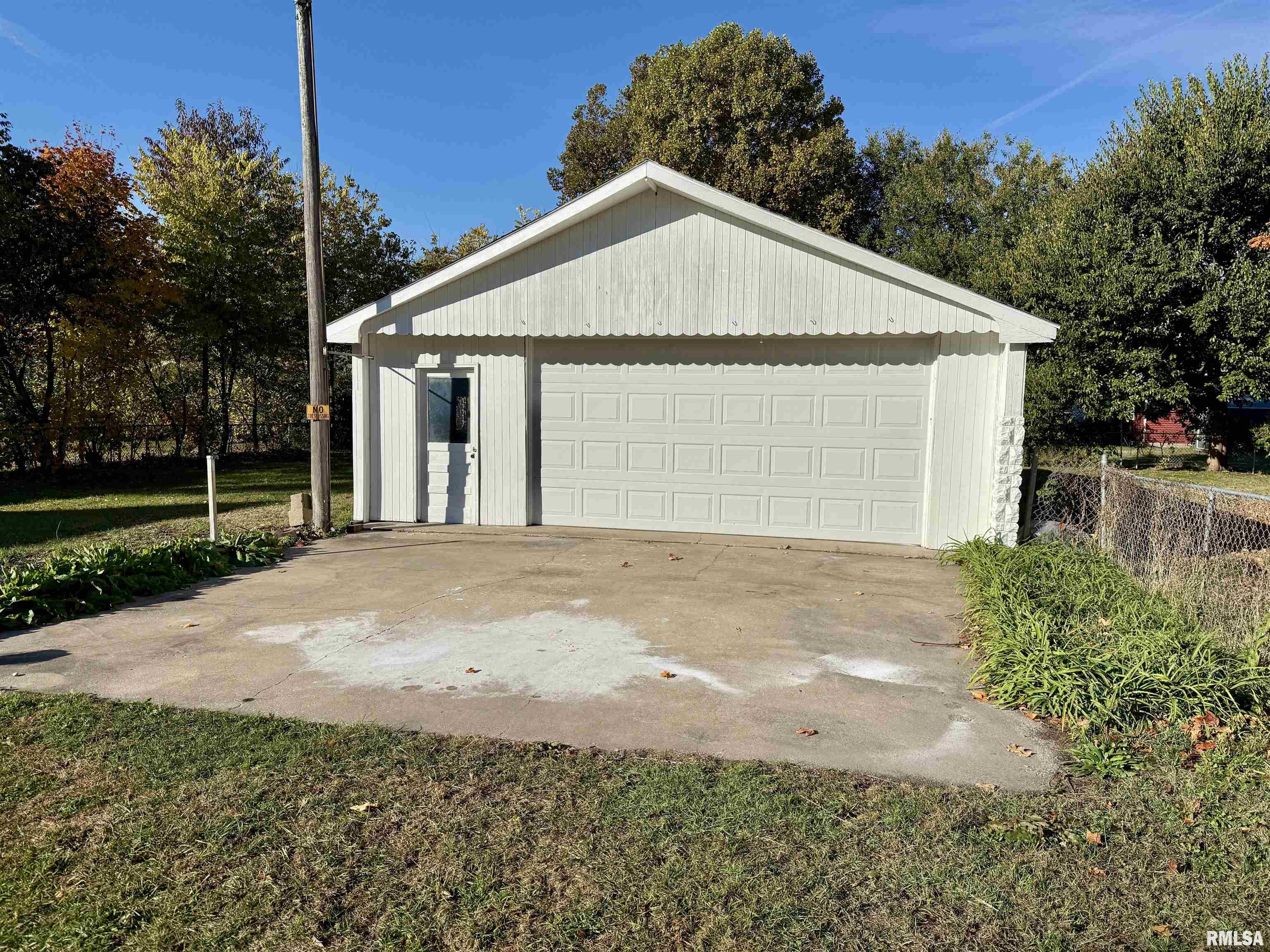 1150 Bateman Street Galesburg, IL 61401 - Photo 29 of 30