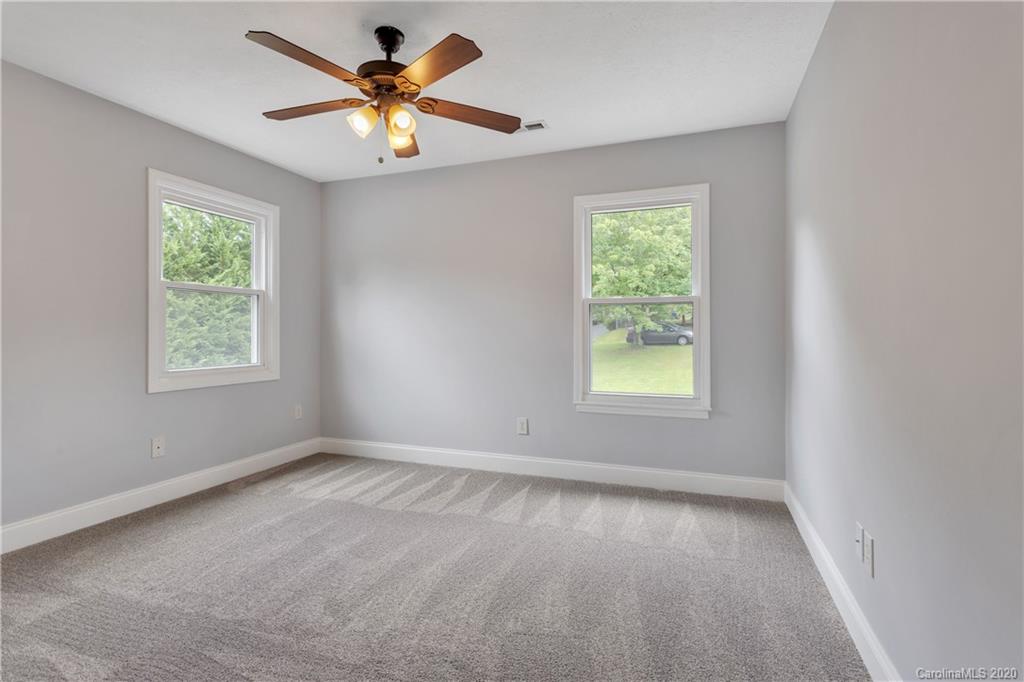 3284 Butler Bridge Road Mills River, NC 28759 - Photo 38 of 42 Gallery Image 38