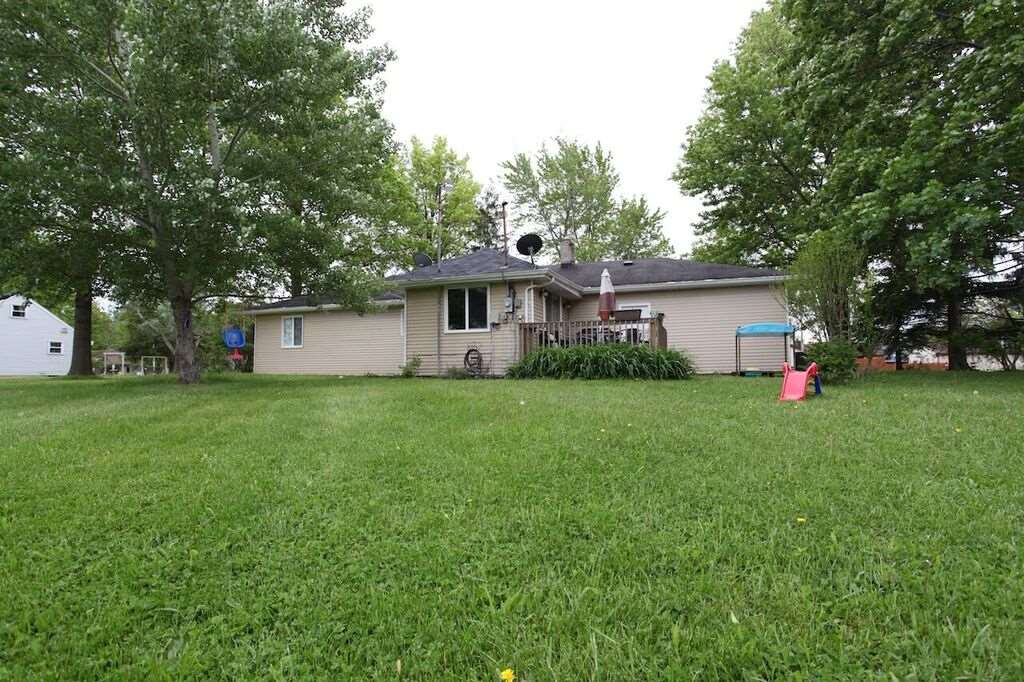 6701 Rothman Road Fort Wayne, IN 46835 - Photo 2 of 17