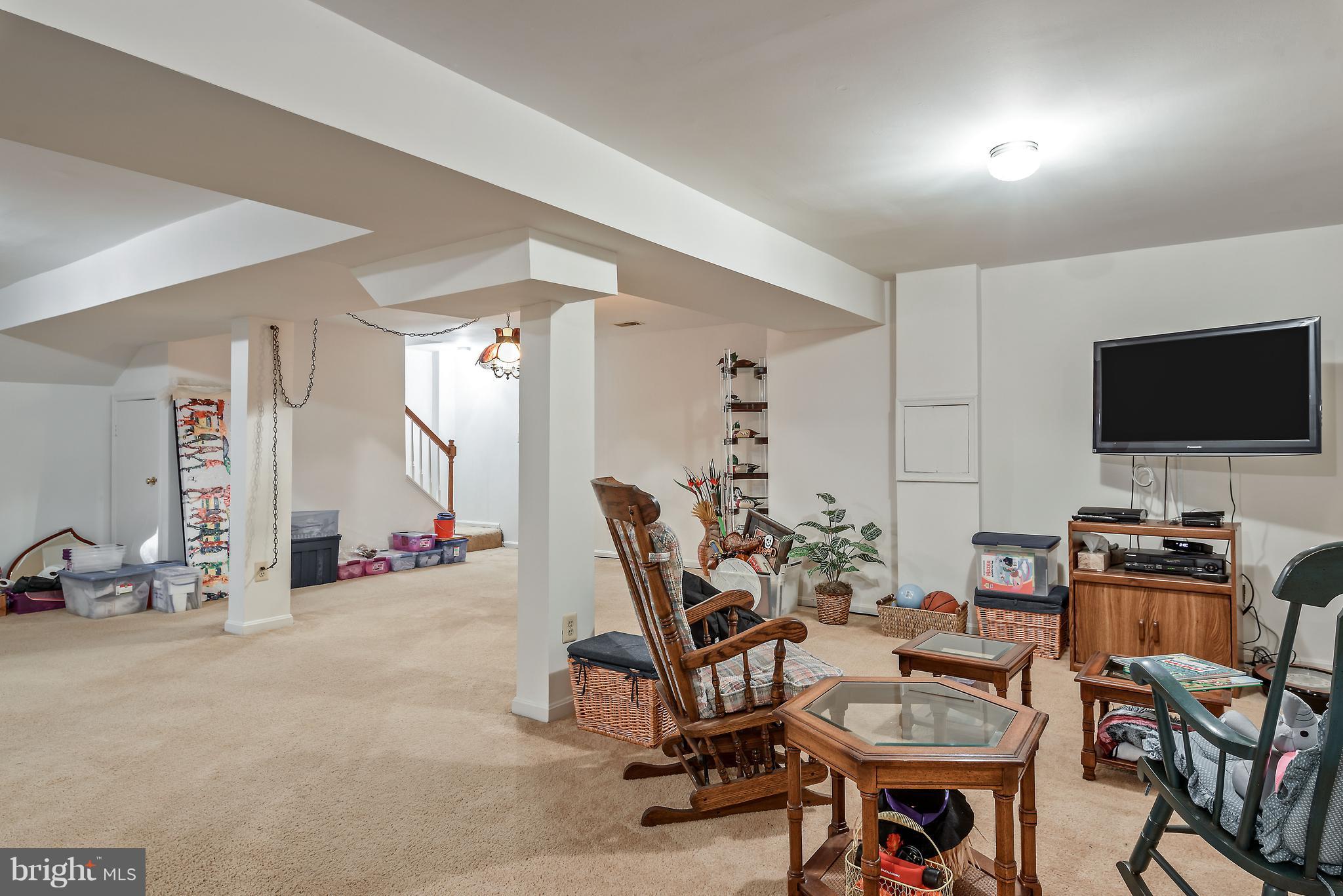 2081 Cobblestone Lane Reston, VA 20191 - Photo 22 of 28 Interior (General)