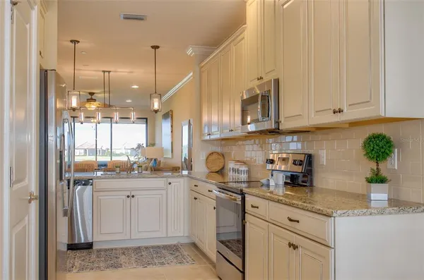 $2,800 | 13605 Messina Loop, Unit 103, Bradenton, FL 34211