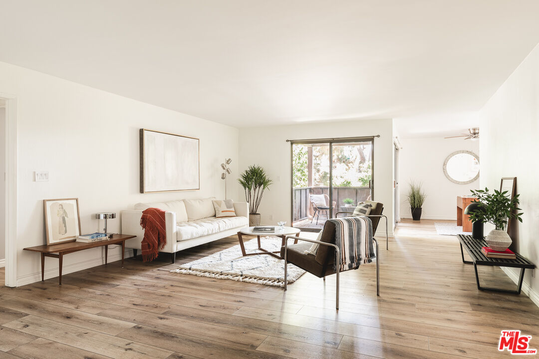 3933 North Virginia Road, Unit 201 Long Beach, CA 90807 - Photo 2 of 36 Gallery Image 2