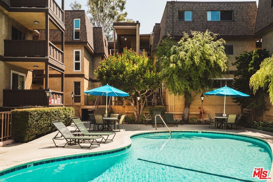3933 North Virginia Road, Unit 201 Long Beach, CA 90807 - Photo 33 of 36 Gallery Image 33