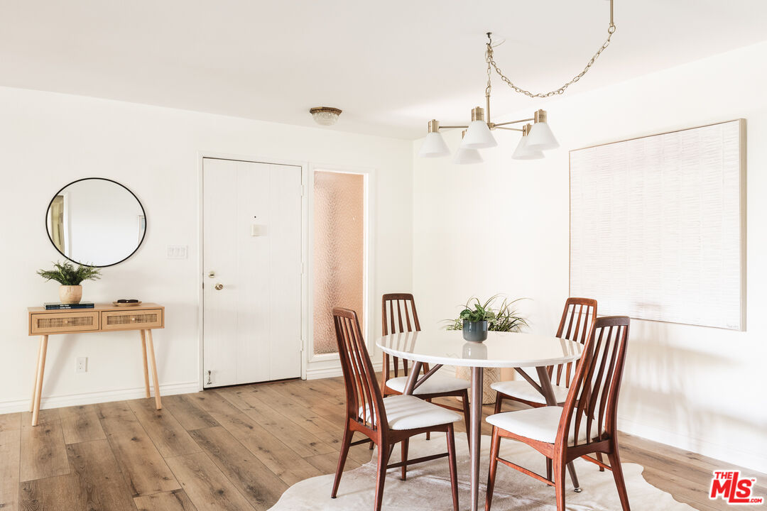 3933 North Virginia Road, Unit 201 Long Beach, CA 90807 - Photo 7 of 36 Gallery Image 7