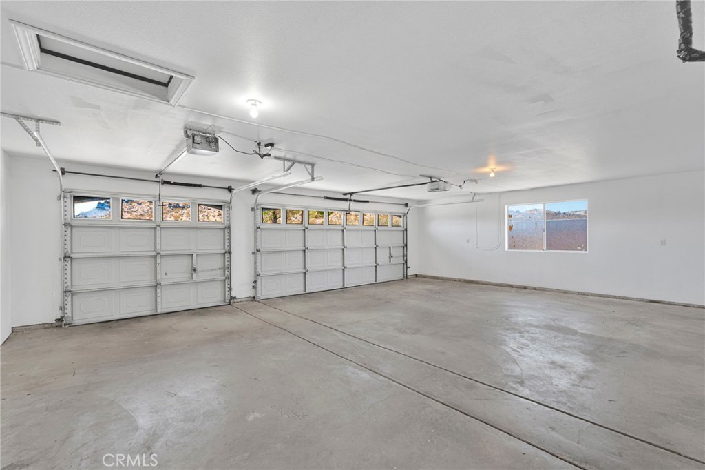 16731 Iwa Road Apple Valley, CA 92307 - Photo 54 of 70