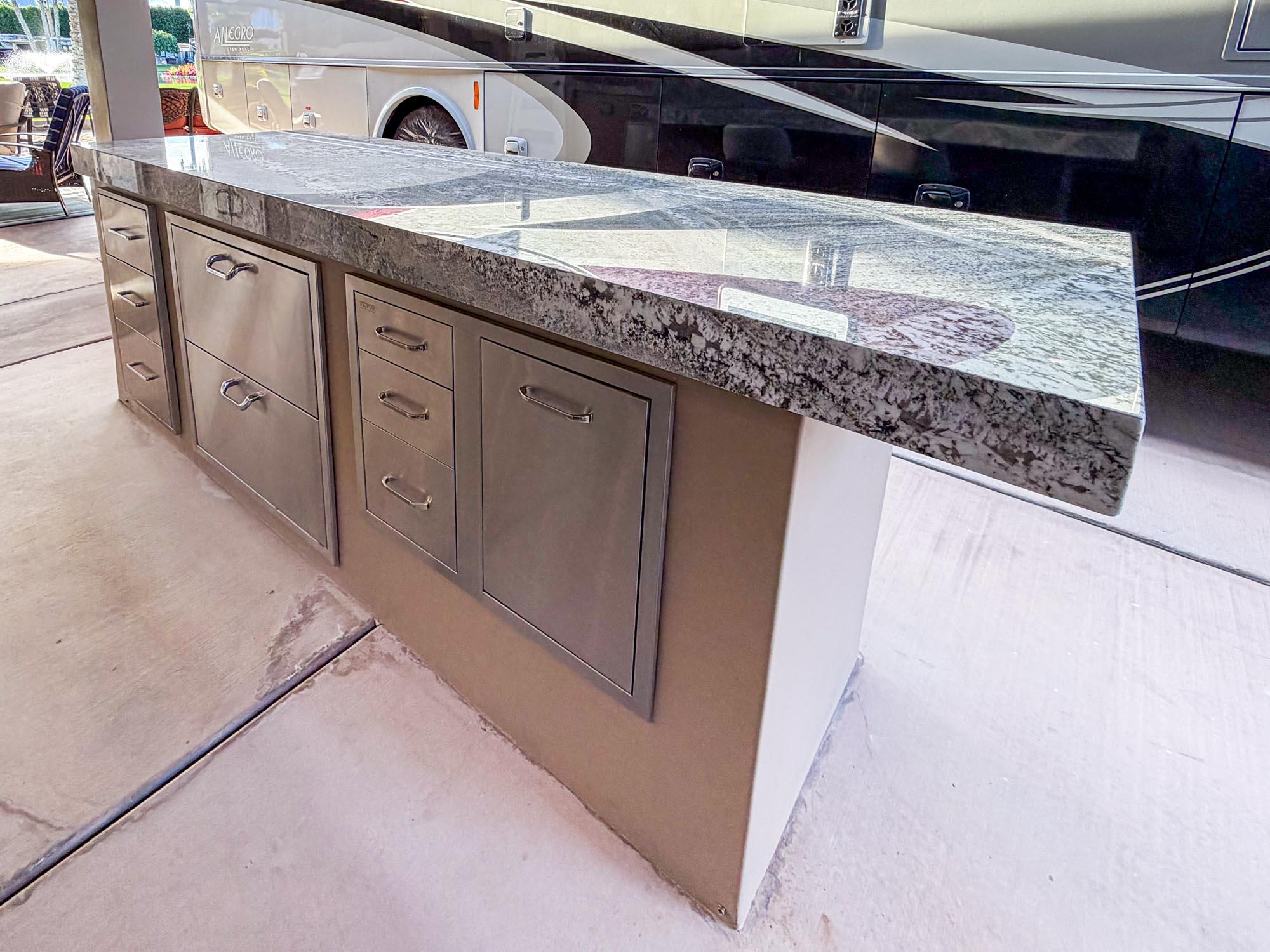 80394 Ave 48, Unit 298 Indio, CA 92201 - Photo 4 of 25 a close view of sink and tap