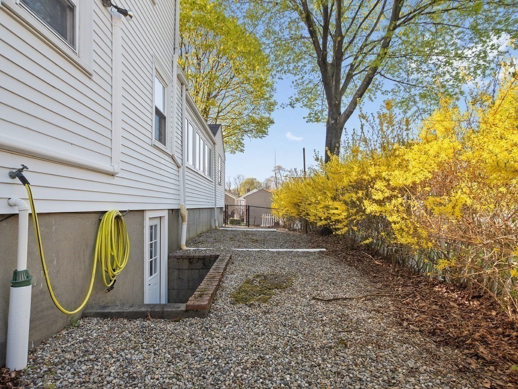 3 Helen Street Waltham, MA 02452 - Photo 36 of 42 Gallery Image 36