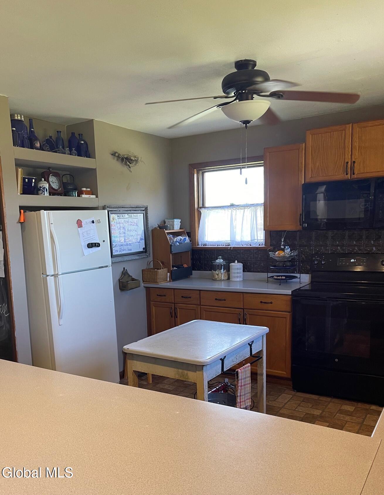 427 Patrick Road Seward, NY 12043 - Photo 7 of 34 IMG_4381