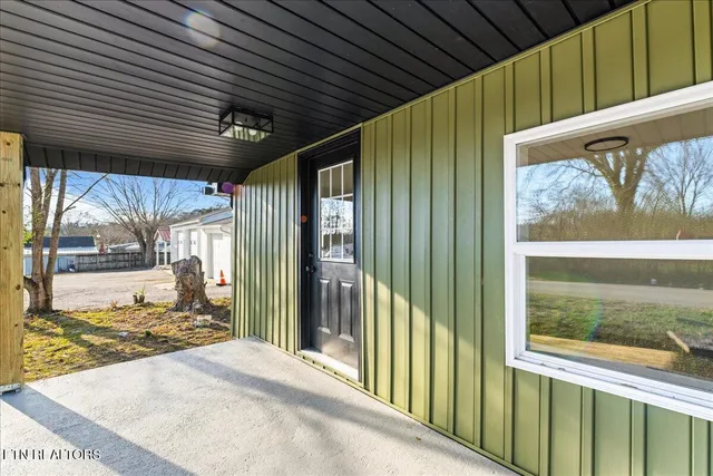 $200,000 | 124 Blue Drive, La Follette, TN 37766