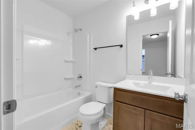 $313,673 | 168 Sunset Terrace Drive, Wentzville, MO 63385