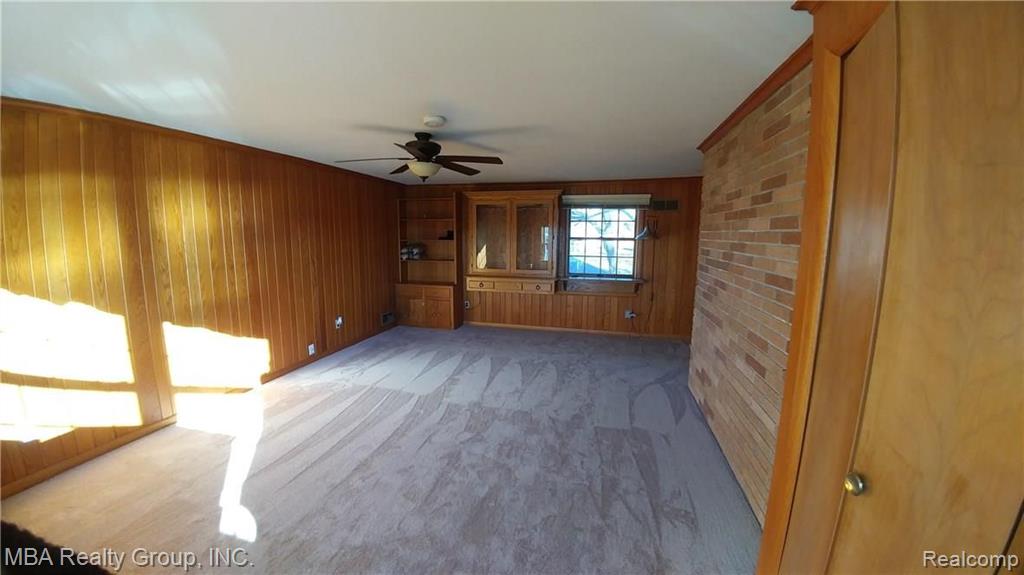 22271 West River Road Grosse Ile, MI 48138 - Photo 28 of 41