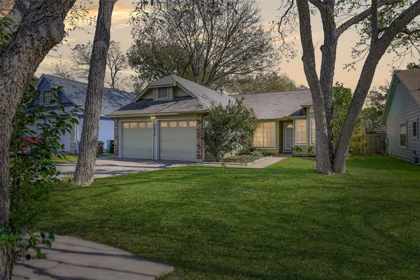 $2,300 | 9839 Briar Ridge Drive, Austin, TX 78748