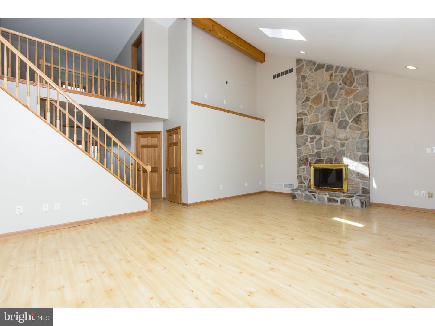 811 Dexter Corner Road Townsend, DE 19734 - Photo 8 of 25 Great Room