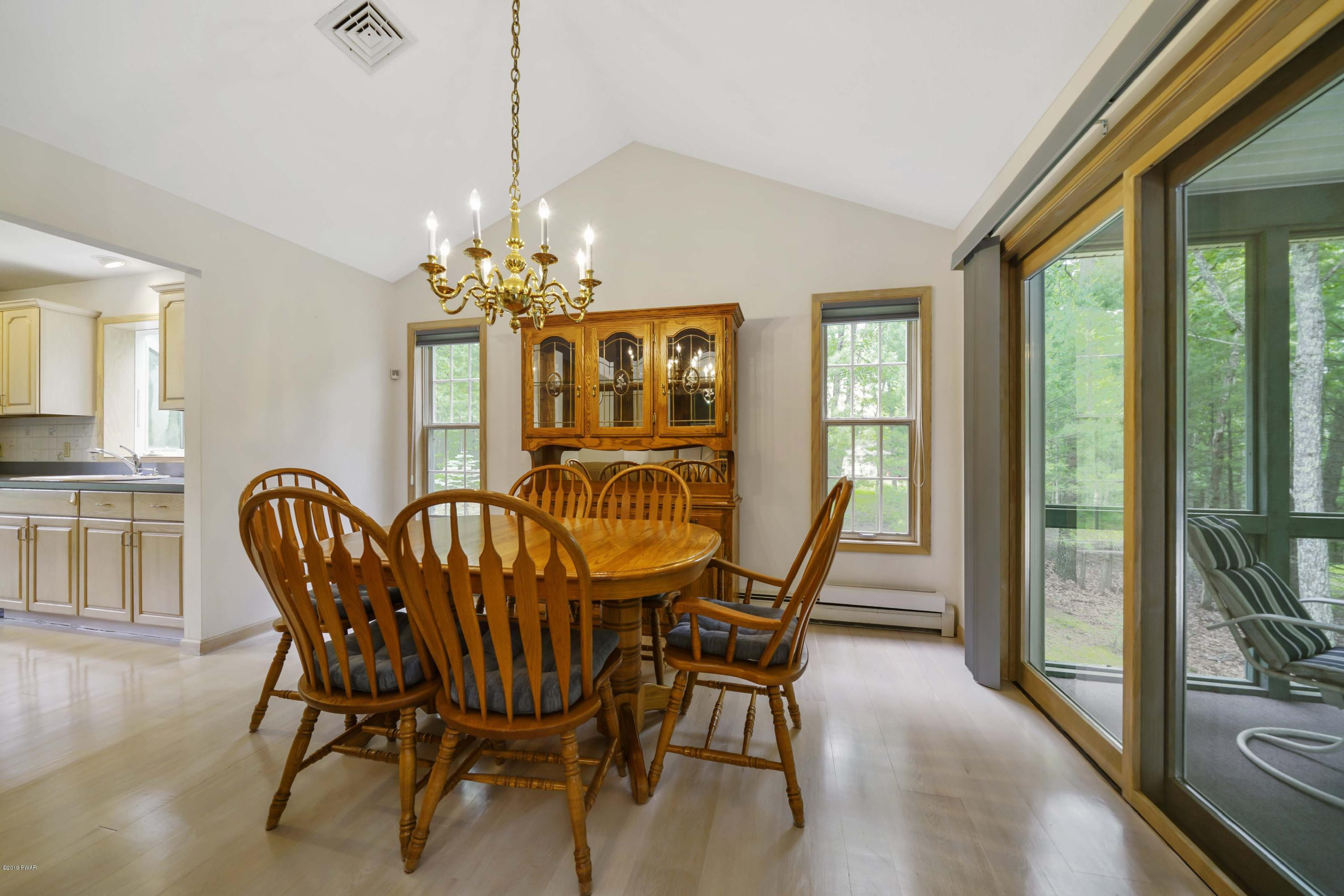 111 Stone Ridge Lane Milford, PA 18337 - Photo 16 of 36 saq24pw03rb8y1imsxft9rfrrruzk7txmd08shda
