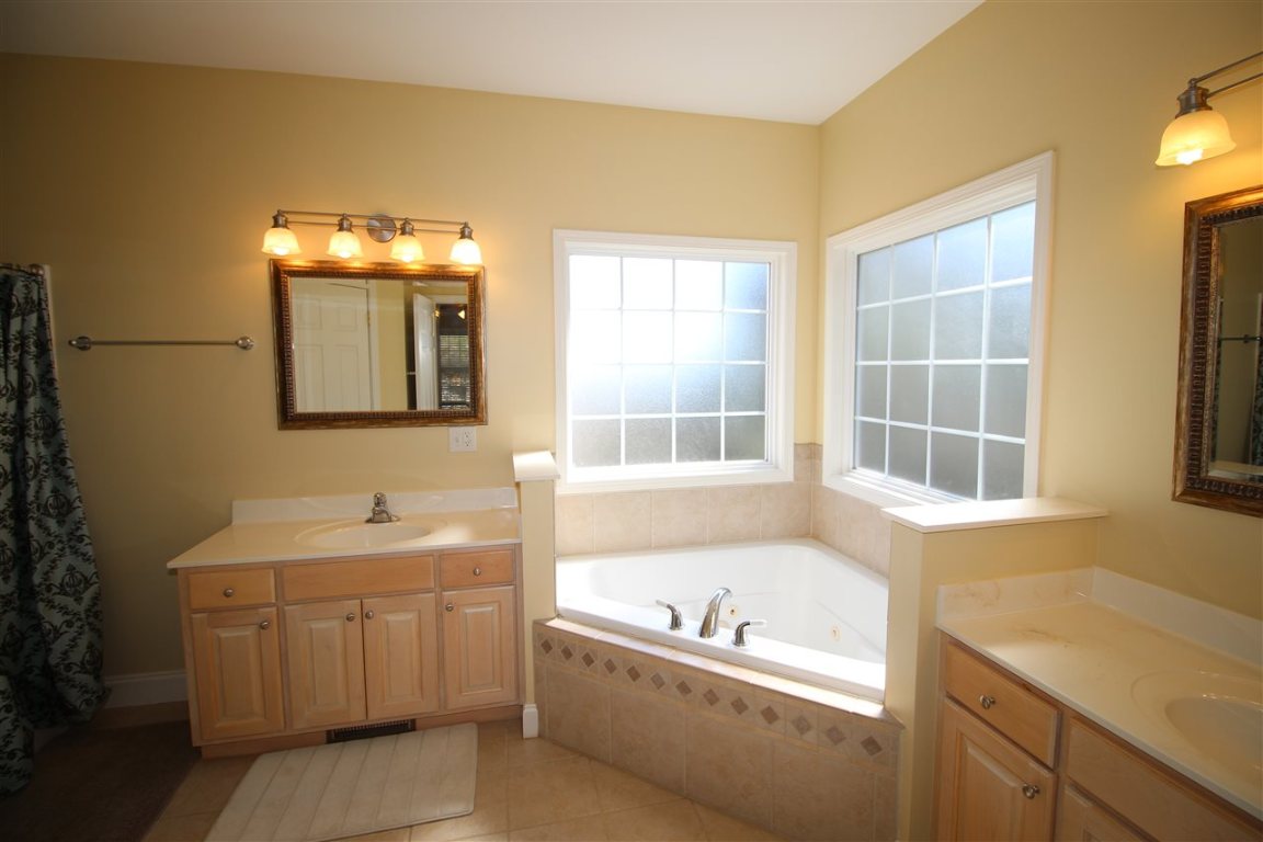 301 Kings Way Clemson, SC 29631 - Photo 11 of 19 Gallery Image 11
