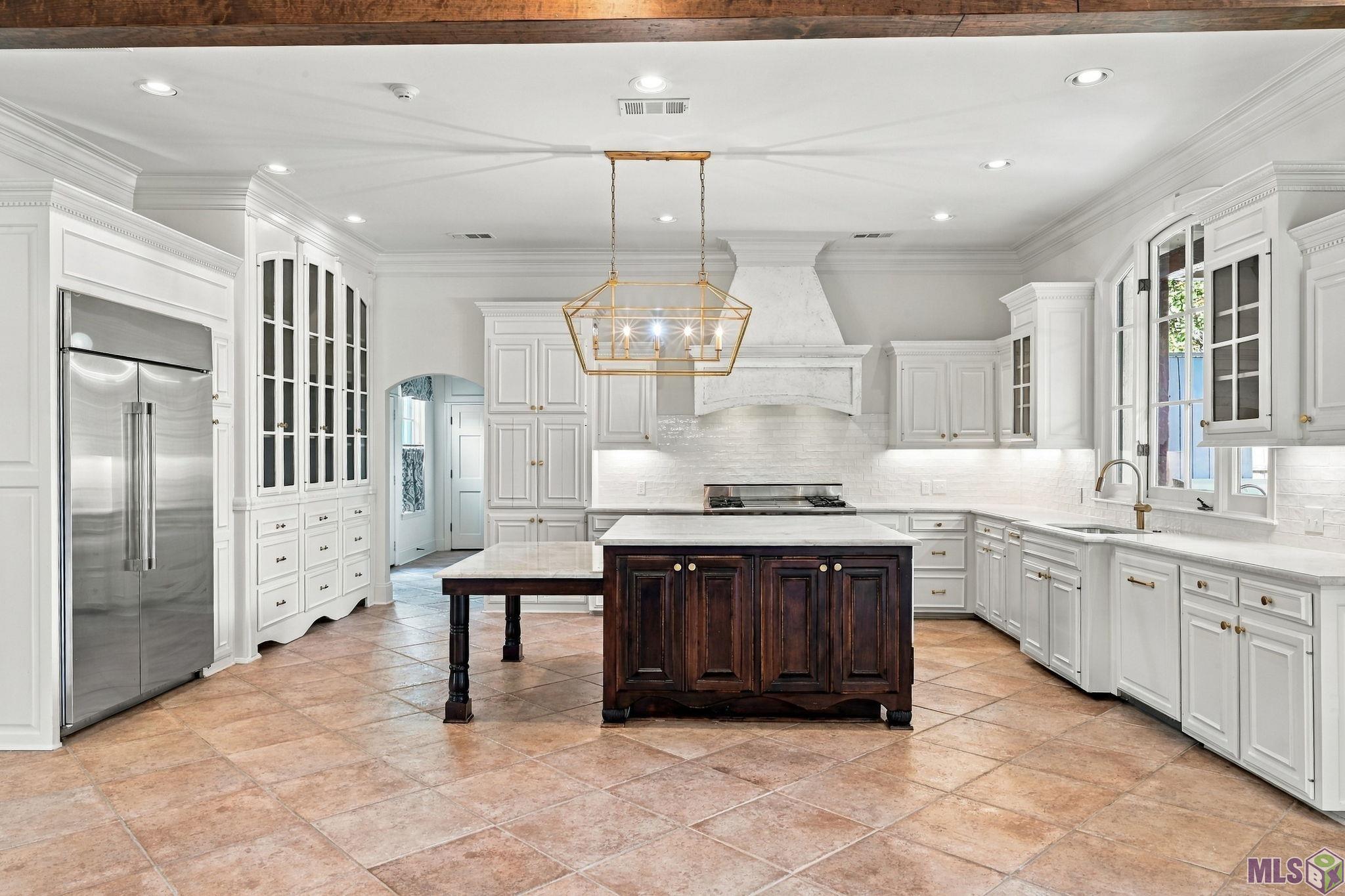 3236 Gilbert Drive Baton Rouge, LA 70809 - Photo 4 of 13 Gallery Image 4