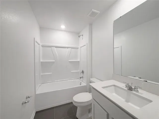 $2,400 | 4810 Katrina Drive, Haines City, FL 33844