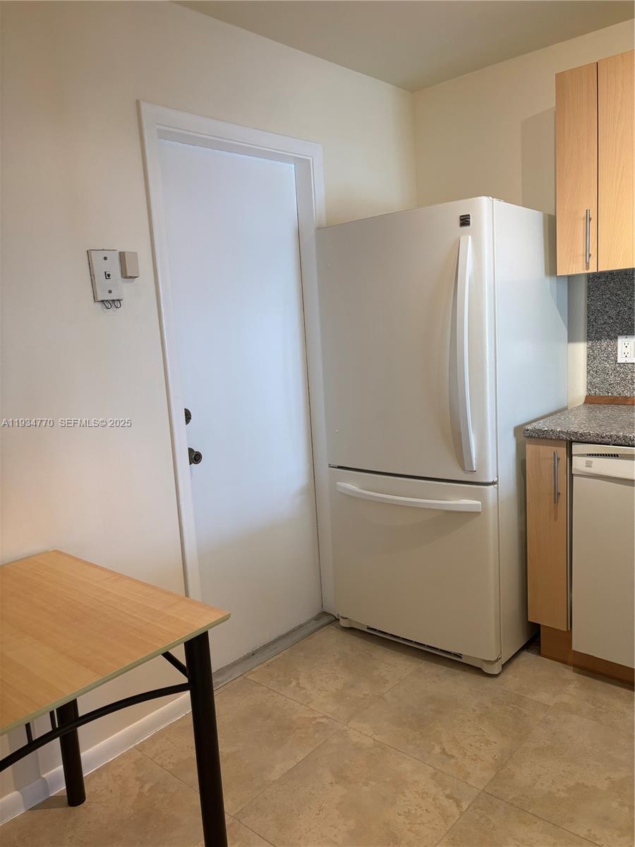 1825 South Ocean Drive, Unit 12 Hallandale Beach, FL 33009 - Photo 15 of 17