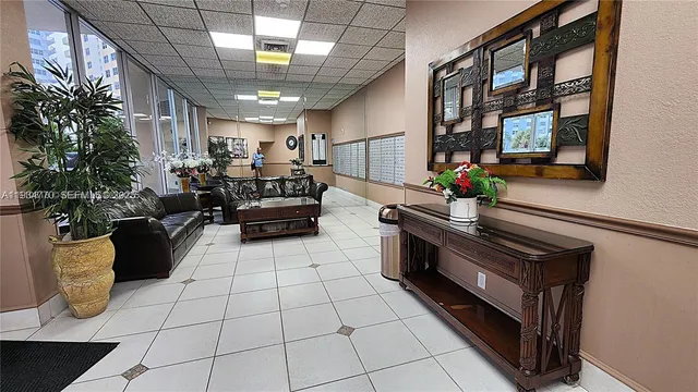 $2,100 | 1825 South Ocean Drive, Unit 12, Hallandale Beach, FL 33009