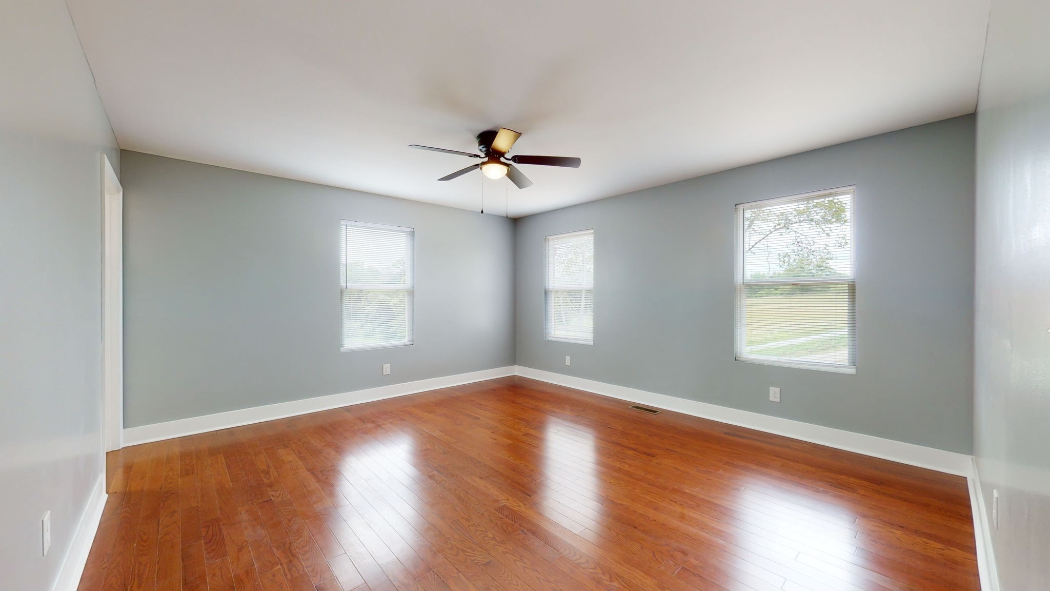 164 Chipman Road Bethpage, TN 37022 - Photo 9 of 48 Gallery Image 9