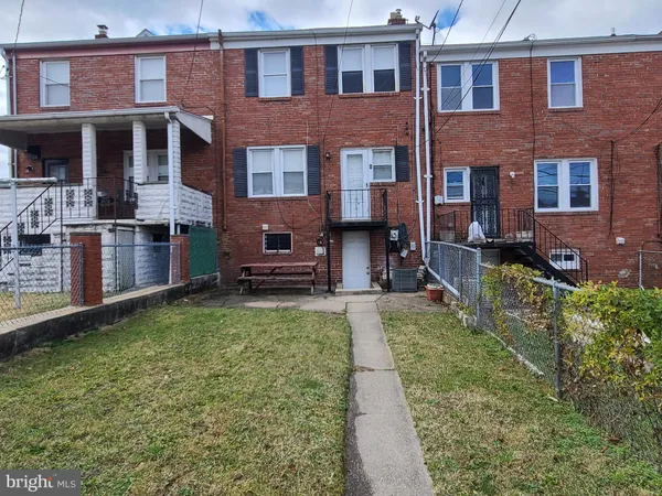$1,995 | 1403 North Linwood Avenue, Baltimore, MD 21213