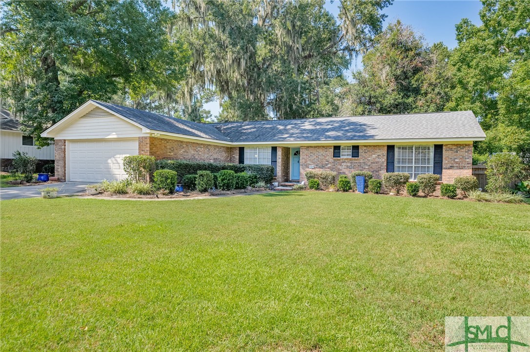 121 Chatsworth Road Savannah, GA 31410 - Photo 1 of 37