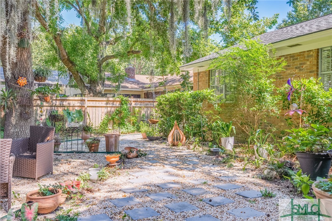 121 Chatsworth Road Savannah, GA 31410 - Photo 35 of 37