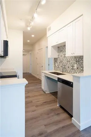 $2,000 | 2100 St Thomas Street, Unit 101, New Orleans, LA 70130