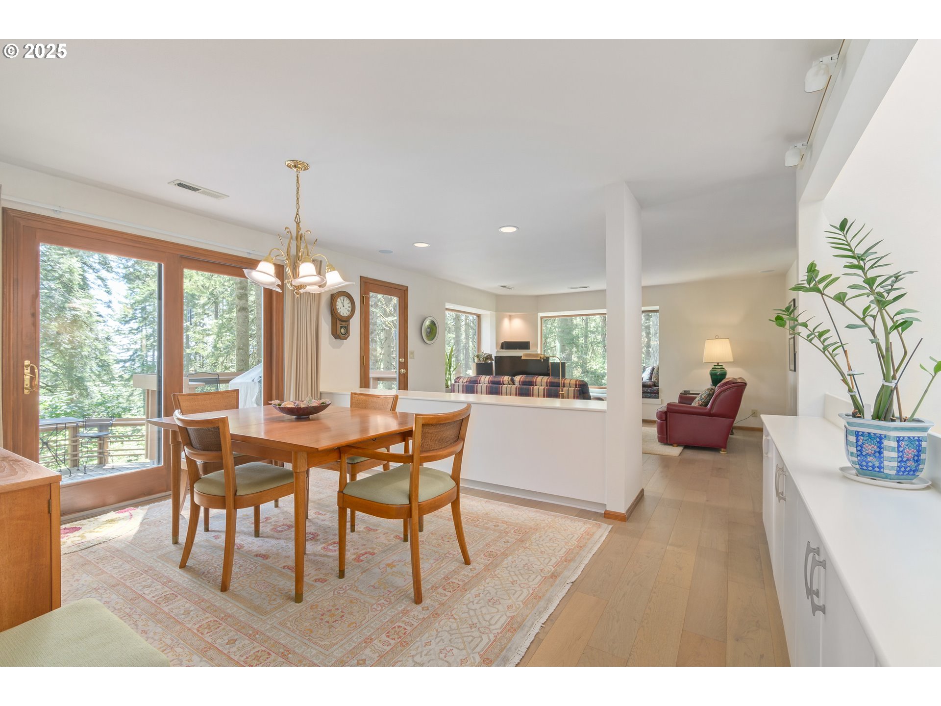 84477 Murdock Road Eugene, OR 97405 - Photo 5 of 48 Gallery Image 5
