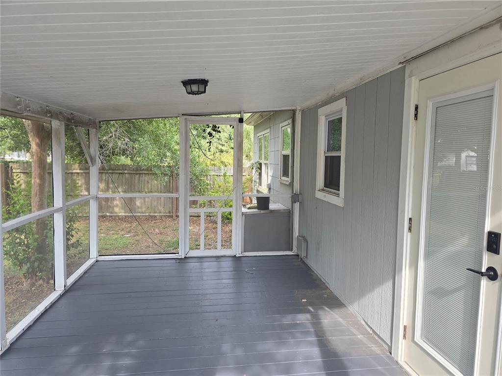 1001 West Beacon Avenue Tampa, FL 33603 - Photo 15 of 17