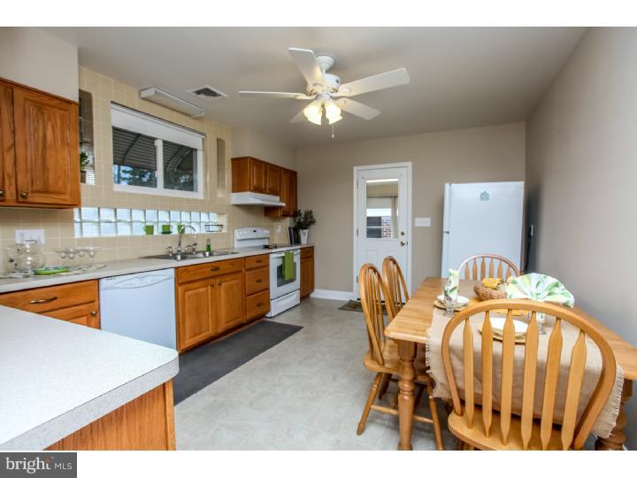 256 South Highland Road Springfield, PA 19064 - Photo 14 of 25 Kitchen