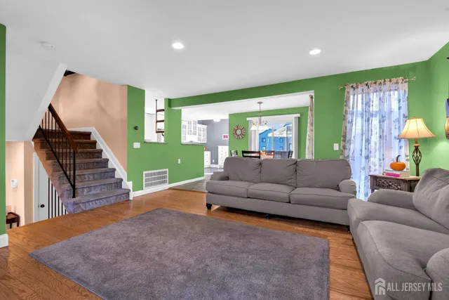 $500,000 | 225 Silver Lane, Old Bridge, NJ 08857