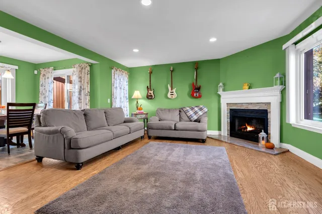 $500,000 | 225 Silver Lane, Old Bridge, NJ 08857