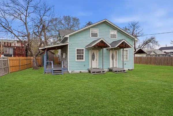 $1,100 | 7301 Avenue K, Unit A B, Houston, TX 77011